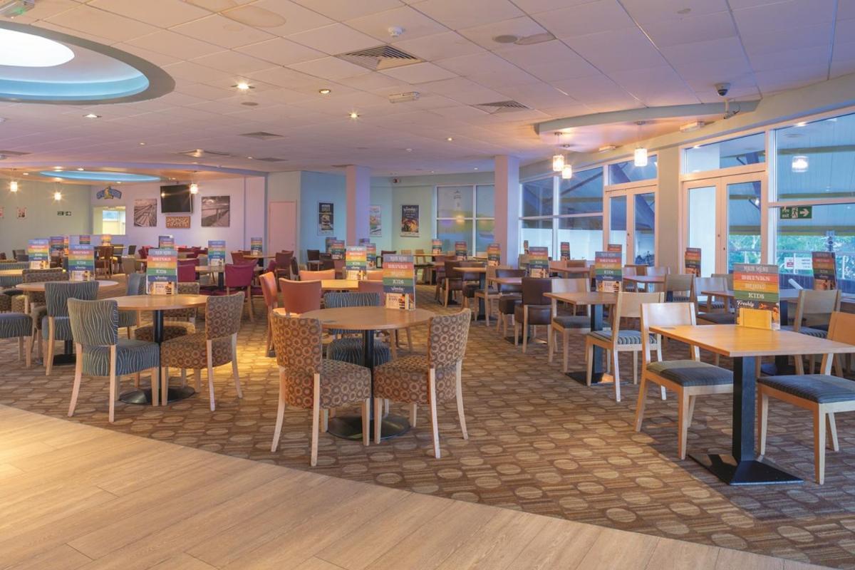 Sea La Vie Lodge New Quay  Exterior photo